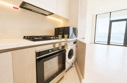 Apartment - Studio - 1 Bathroom for rent in Binghatti Apex - District 10 - Jumeirah Village Circle - Dubai Apartment - Studio - 1 Bathroom for rent in Binghatti Apex - District 10 - Jumeirah Village Circle - Dubai