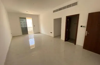Apartment - 2 Bedrooms - 3 Bathrooms for rent in Al Jurf 2 - Al Jurf - Ajman Downtown - Ajman