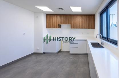 Villa - 4 - 5 for rent in Fay Alreeman - Al Shamkha - Abu Dhabi