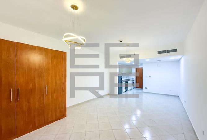 96933139 - Property Main Image