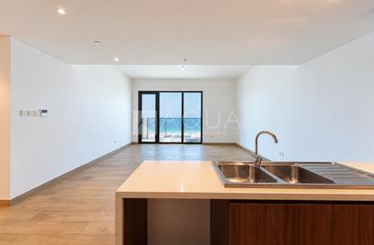 Apartment - 2 - 2 for sale in La Cote Building 1 - La Cote - Port de La Mer - La Mer - Jumeirah - Dubai