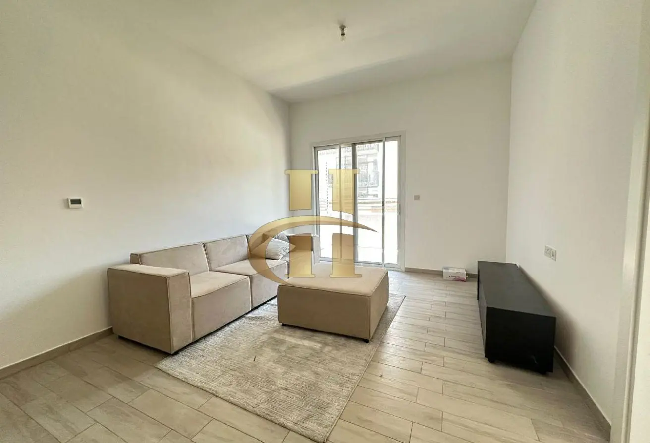 120652868 - Property Main Image