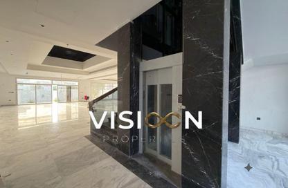 Villa - 7 Bedrooms - 7+ Bathrooms for rent in Nad Al Sheba 4 - Nad Al Sheba - Dubai Villa - 7 Bedrooms - 7+ Bathrooms for rent in Nad Al Sheba 4 - Nad Al Sheba - Dubai
