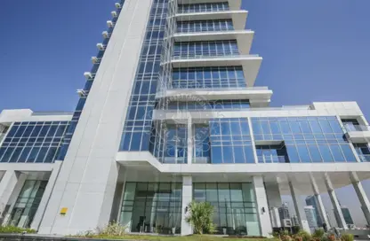 Shop - Studio for rent in West Wharf - Business Bay - Dubai