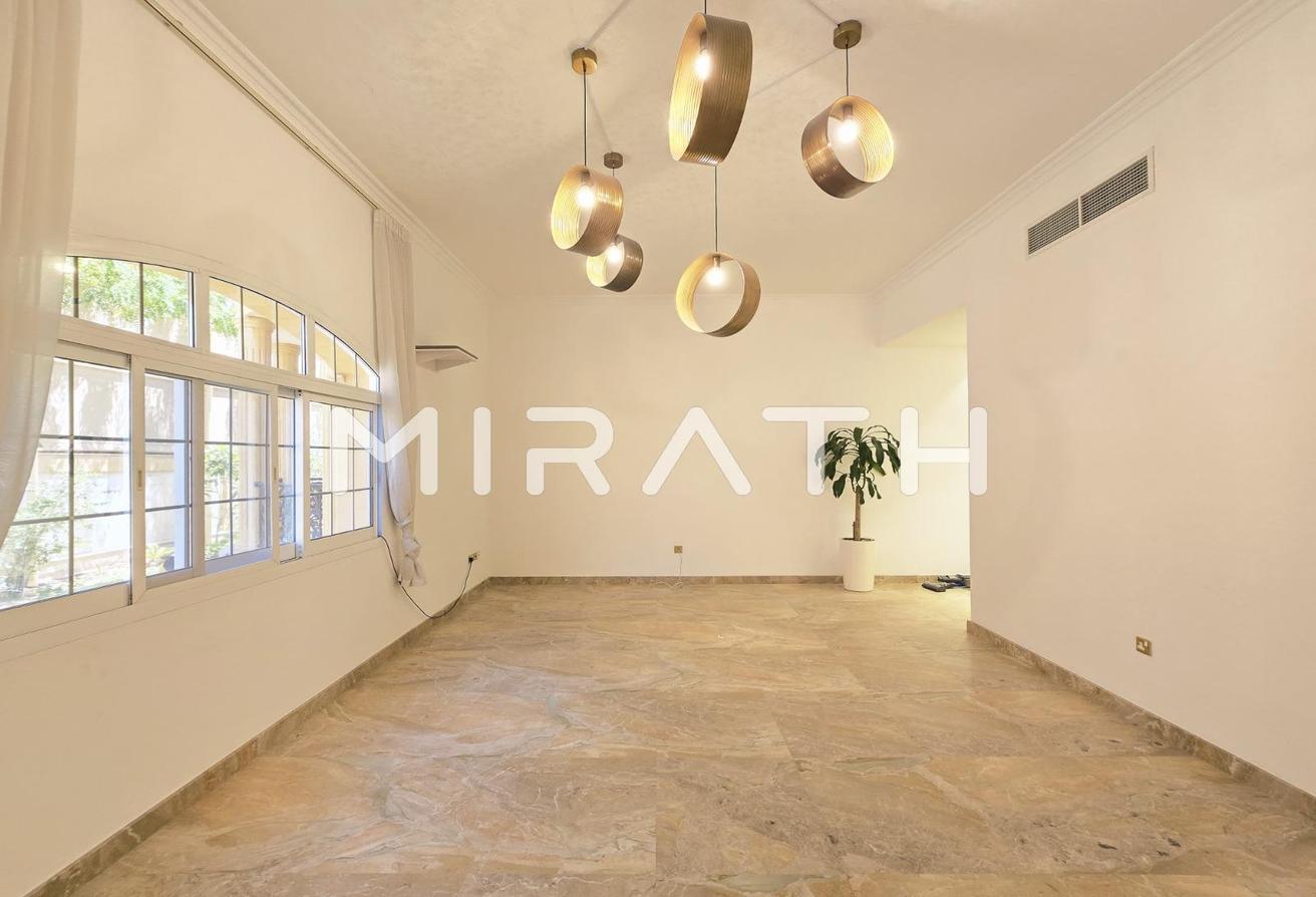 SPACIOUS VILLA | FAMILY VILLA | AL BARSHA 2 photo 10