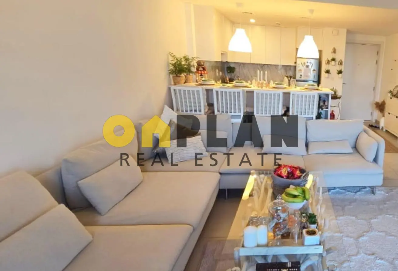 165579806 - Property Main Image