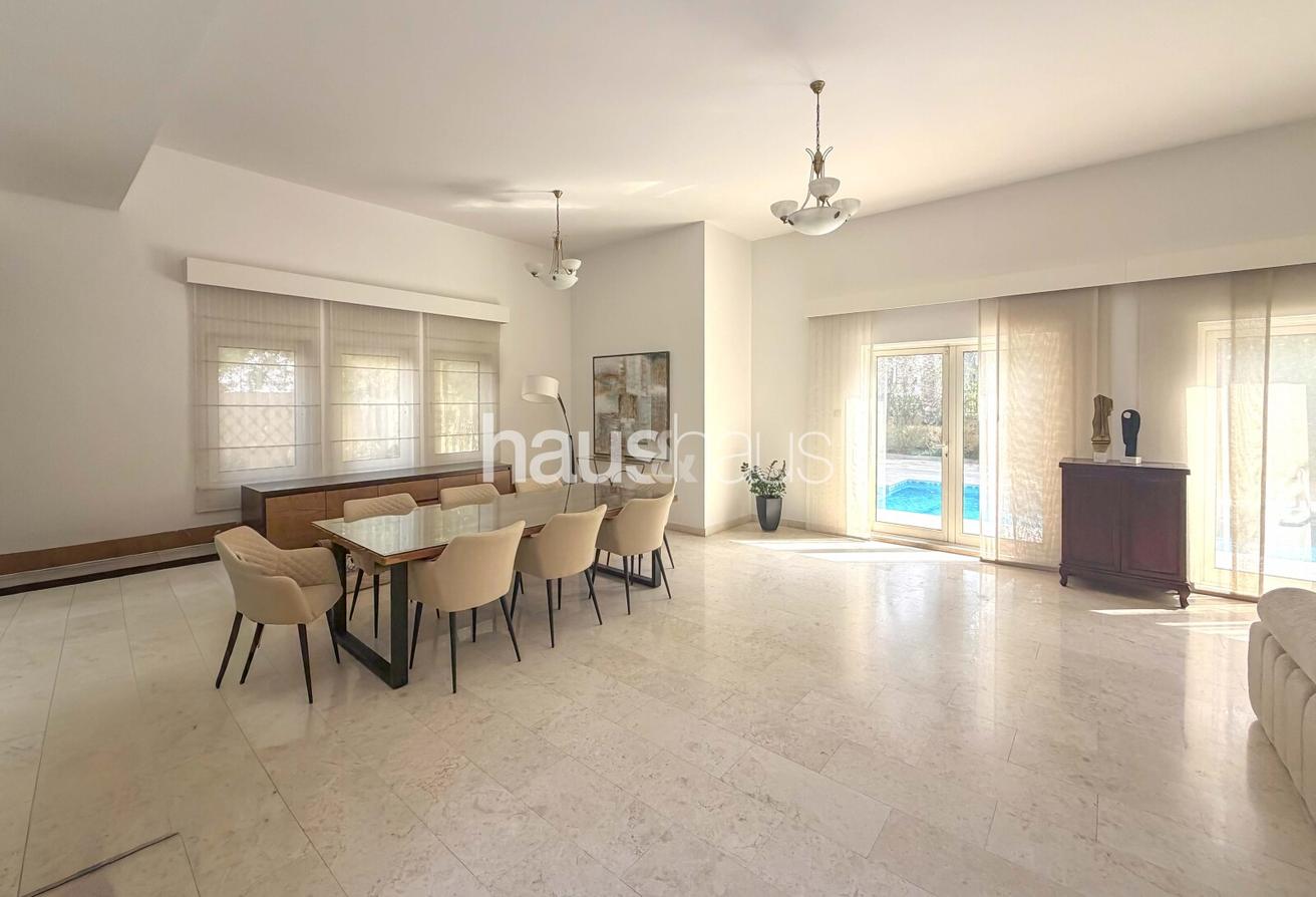 Huge Corner Plot | Pool | Mid-November Move-In photo 6