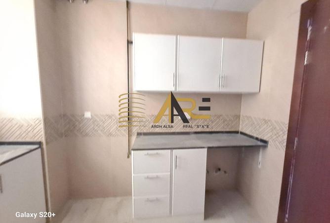 145059148 - Property Image 3
