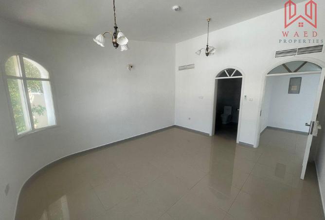Elegant Family Villa|Modern Living|Prime Location photo 2