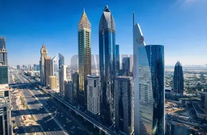 شقة - 3 غرف نوم - 5 حمامات للايجار في المركز المالي برج السلام - شارع الشيخ زايد - دبي