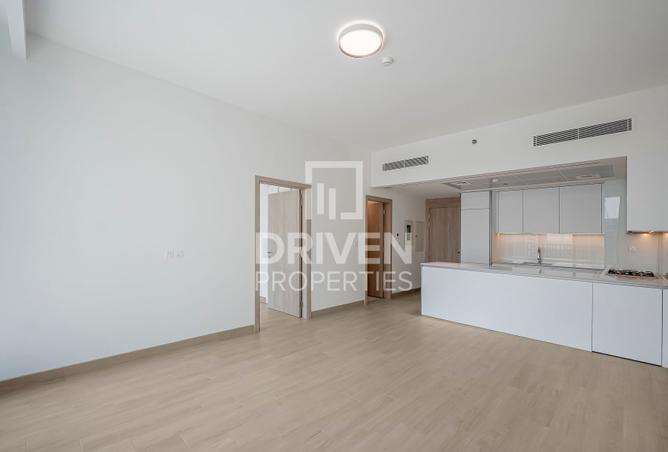 Brand New | High End | Exceptional Amenities photo 3