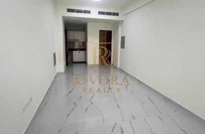 Apartment - Studio - 1 Bathroom for rent in Al Karama - Dubai