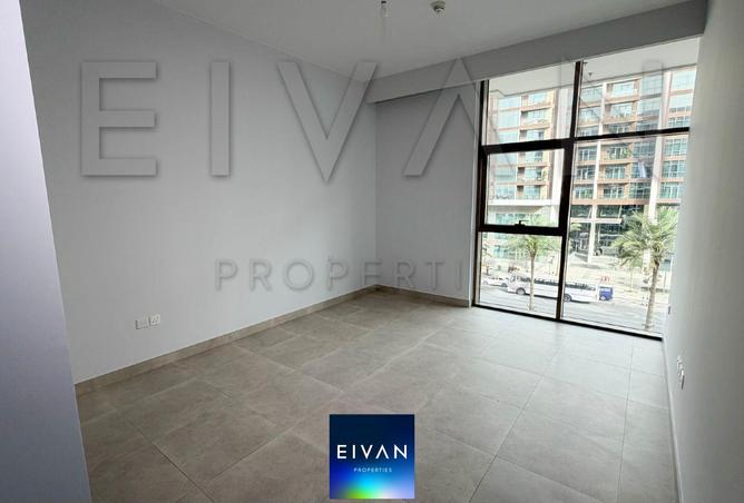 71117318 - صورة العقار 3