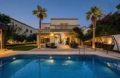 Villa - 4 - 6 for sale in District 4 - Jumeirah Park - Dubai