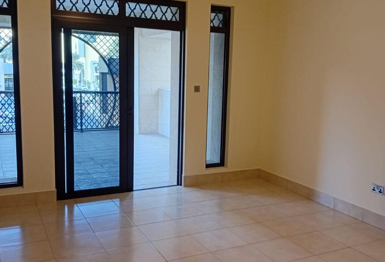 Spacious 2BR | Huge Balcony | Prime Location photo 10