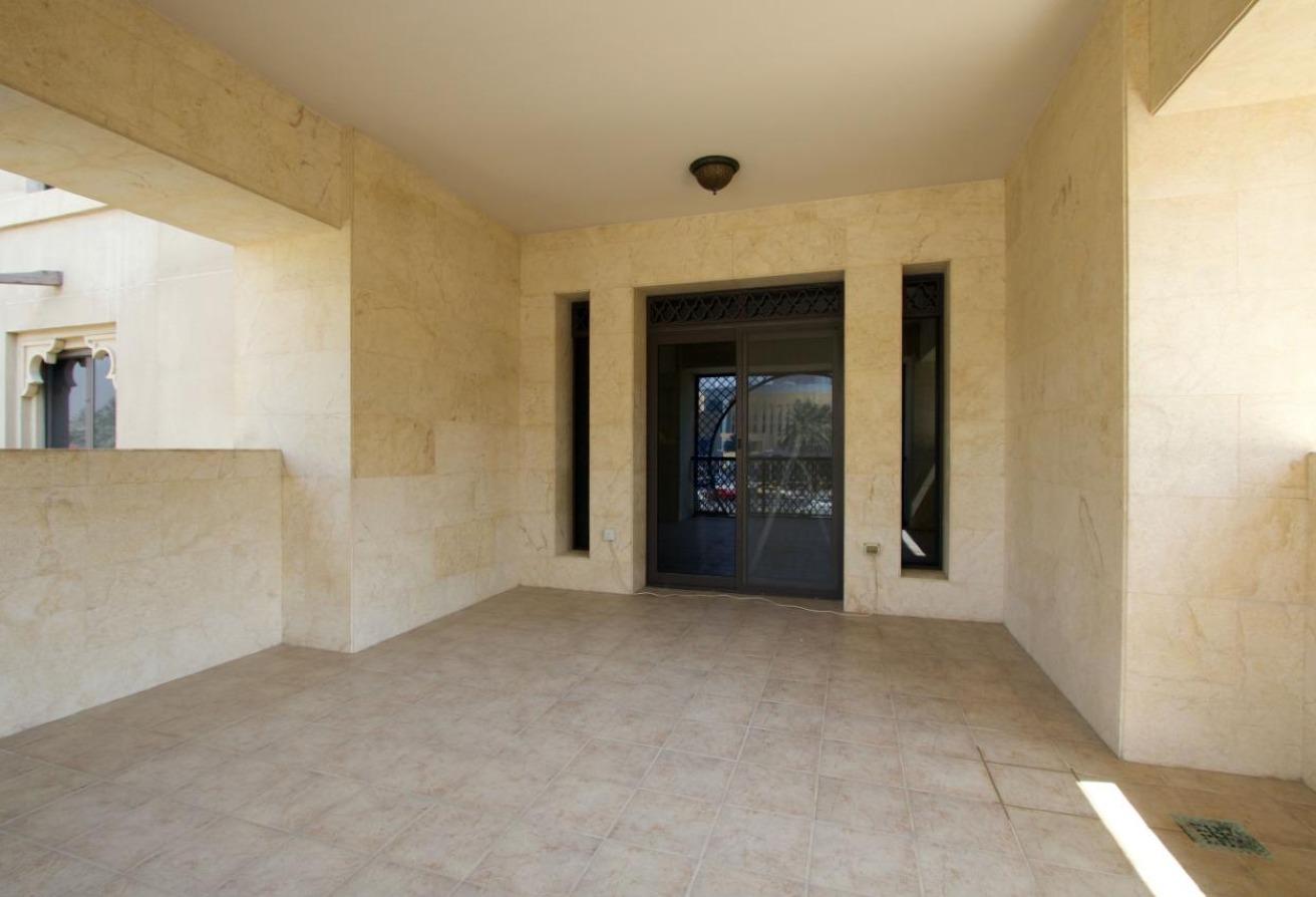 Spacious 2BR | Huge Balcony | Prime Location photo 8