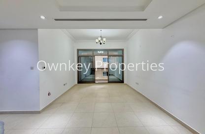 Apartment - 2 - 3 for rent in Mankhool Building - Al Mankhool - Bur Dubai - Dubai