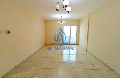 Apartment - 1 - 2 for rent in Al Nahda Towers - Al Nahda - Sharjah Apartment - 1 - 2 for rent in Al Nahda Towers - Al Nahda - Sharjah