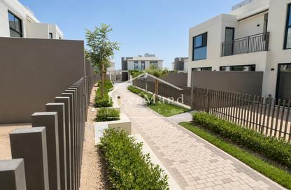 Townhouse - 2 - 3 for rent in Falcon Island North - Falcon Island - Al Hamra Village - Ras Al Khaimah