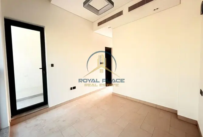 156935870 - Property Image 3