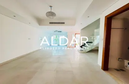 فيلا - 4 غرف نوم - 6 حمامات للايجار في فلل هيلبرون - منطقة 14 - قرية جميرا الدائرية - دبي