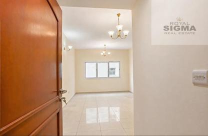 Apartment - 2 - 3 for rent in Al Menhali Building - Oud Metha - Bur Dubai - Dubai