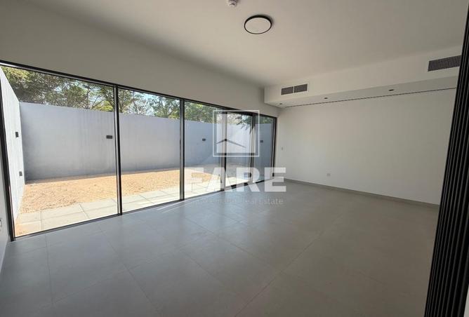 128385218 - Property Image 2