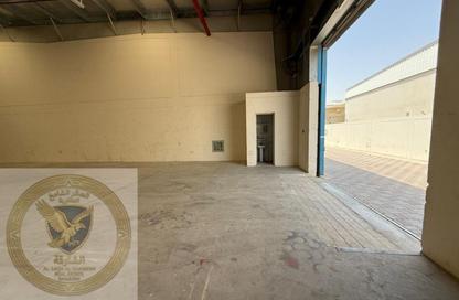 Warehouse - Studio - 1 Bathroom for rent in Industrial Area 18 - Sharjah Industrial Area - Sharjah