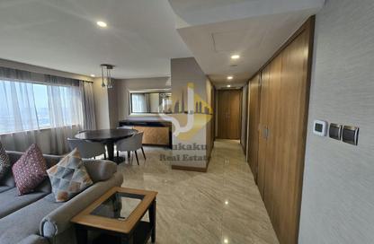 Apartment - 1 - 2 for rent in Hyatt Regency Dubai - Corniche Deira - Deira - Dubai Apartment - 1 - 2 for rent in Hyatt Regency Dubai - Corniche Deira - Deira - Dubai