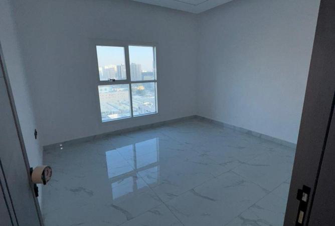 87885382 - Property Image 2