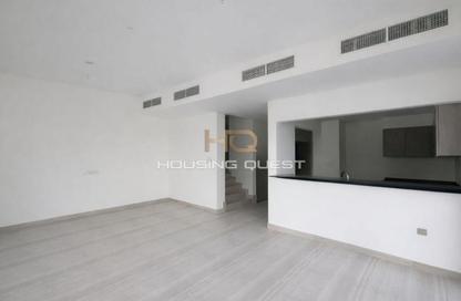 Villa - 4 - 4 for rent in Calero - Damac Hills - Dubai Villa - 4 - 4 for rent in Calero - Damac Hills - Dubai