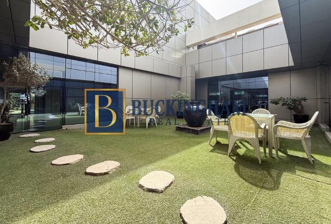 73856847 - Property Image 2