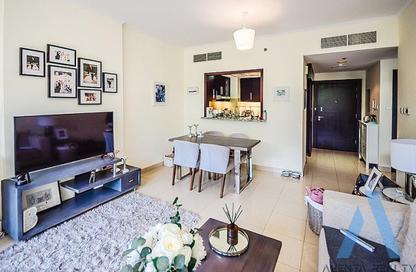 Apartment - 1 - 2 for sale in The Links Golf Apartments - The Links - The Views - Dubai