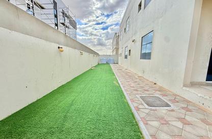 Apartment - 4 Bedrooms - 6 Bathrooms for rent in Al Riqaibah - Al Suyoh - Sharjah Apartment - 4 Bedrooms - 6 Bathrooms for rent in Al Riqaibah - Al Suyoh - Sharjah
