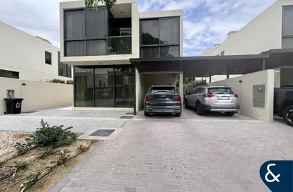 Villa - 6 Bedrooms - 7 Bathrooms for sale in Zinnia - Damac Hills 2 - Dubai