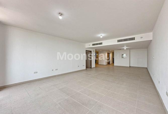 3-bed townhouse in Building C · Rented · Beach access — photo 2
