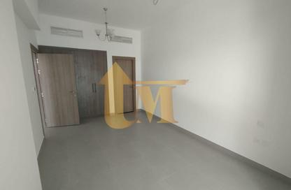 Apartment - 1 Bedroom - 2 Bathrooms for rent in International City Phase 2 - Al Warsan 4 - Al Warsan - Dubai
