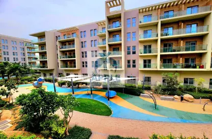 شقة - غرفة نوم - 2 حمامات للايجار في شقق حديقة الزاهية - الزاهية - تجارية مويلح - الشارقة