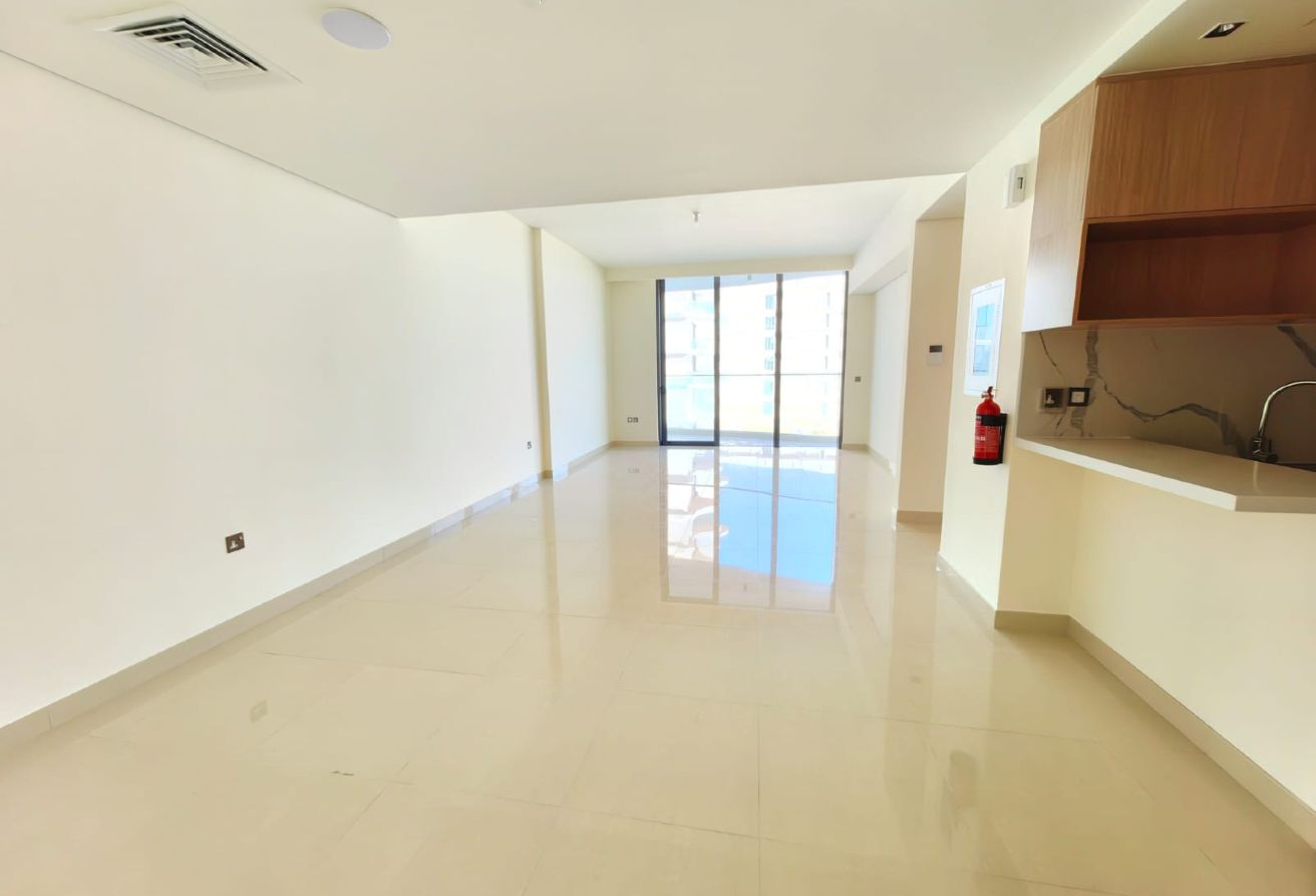 Relaxed Coastal Living | 1BR with Bay Views |