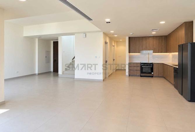 144608166 - Property Image 3