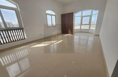 Apartment - 1 Bathroom for rent in Khalifa City - Abu Dhabi