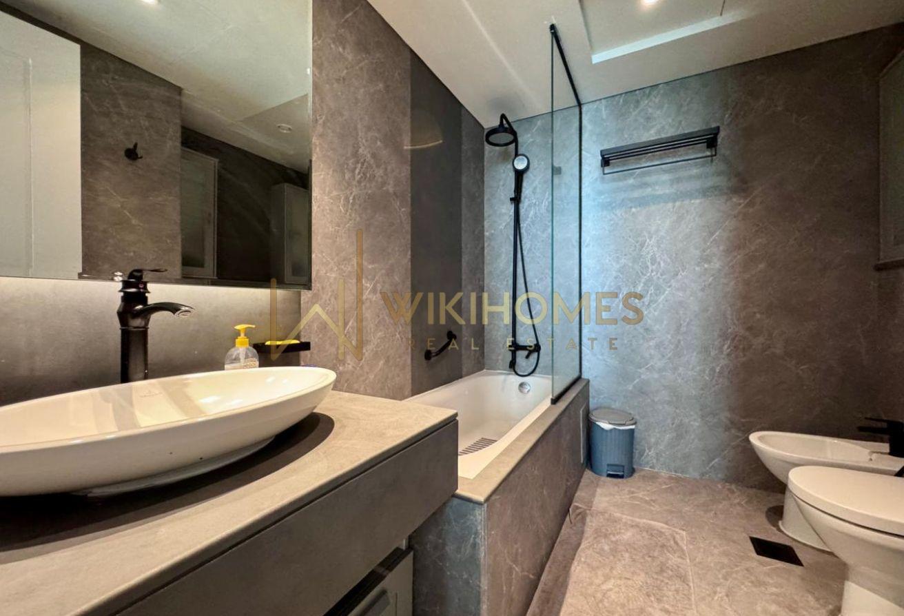Burj Khalifa View | Upgraded | Large Balcony photo 9