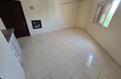 Apartment - Studio - 1 Bathroom for rent in Fire Station Road - Muwaileh - Sharjah
