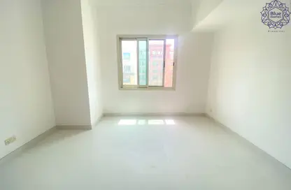 Apartment - 2 Bedrooms - 2 Bathrooms for rent in Oud Metha - Bur Dubai - Dubai