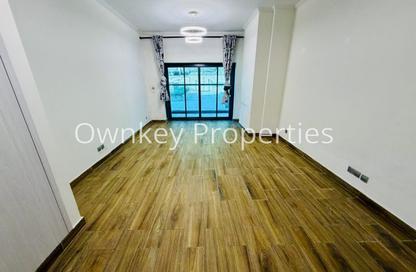 Apartment - Studio - 1 Bathroom for rent in Flamingo Building - District 15 - Jumeirah Village Circle - Dubai Apartment - Studio - 1 Bathroom for rent in Flamingo Building - District 15 - Jumeirah Village Circle - Dubai