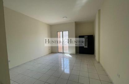 Apartment - 1 - 2 for sale in Building U17 - Italy Cluster - International City - Dubai