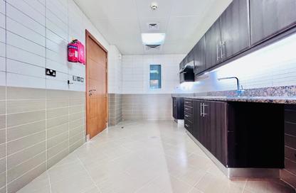 Apartment - 3 Bedrooms - 4 Bathrooms for rent in Al Jimi Avenue - Al Khalidiya - Abu Dhabi Apartment - 3 Bedrooms - 4 Bathrooms for rent in Al Jimi Avenue - Al Khalidiya - Abu Dhabi