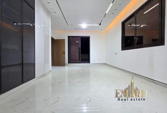 110990778 - Property Image 3