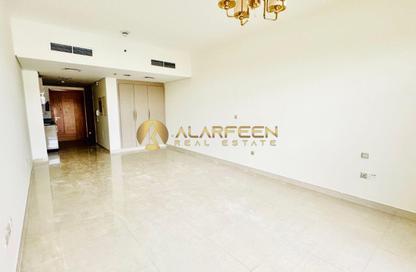 Apartment - Studio - 1 for rent in Royal JVC Building - District 10 - Jumeirah Village Circle - Dubai