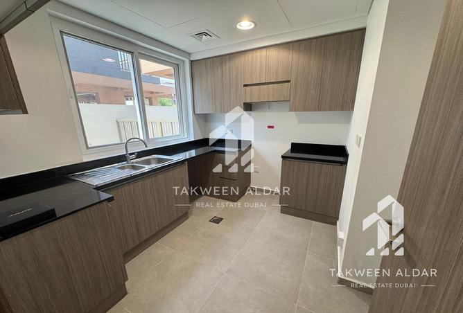 123382898 - Property Image 3
